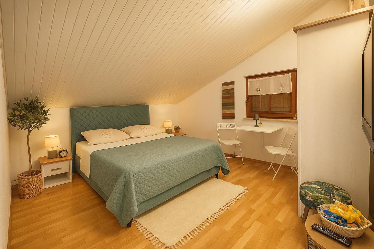 Apartament Tezak *